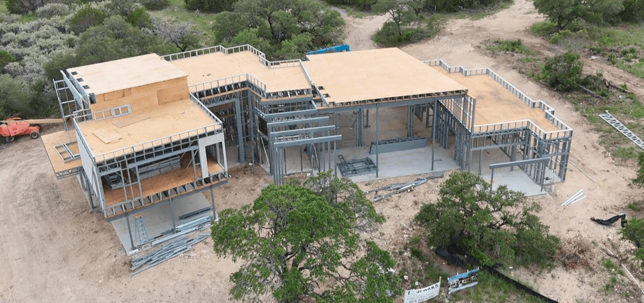 Steel-Frame Luxury Home Construction with Roof Decking Installed in Texas Steel-Frame Luxury Home Construction with Roof Decking Installed in Texas